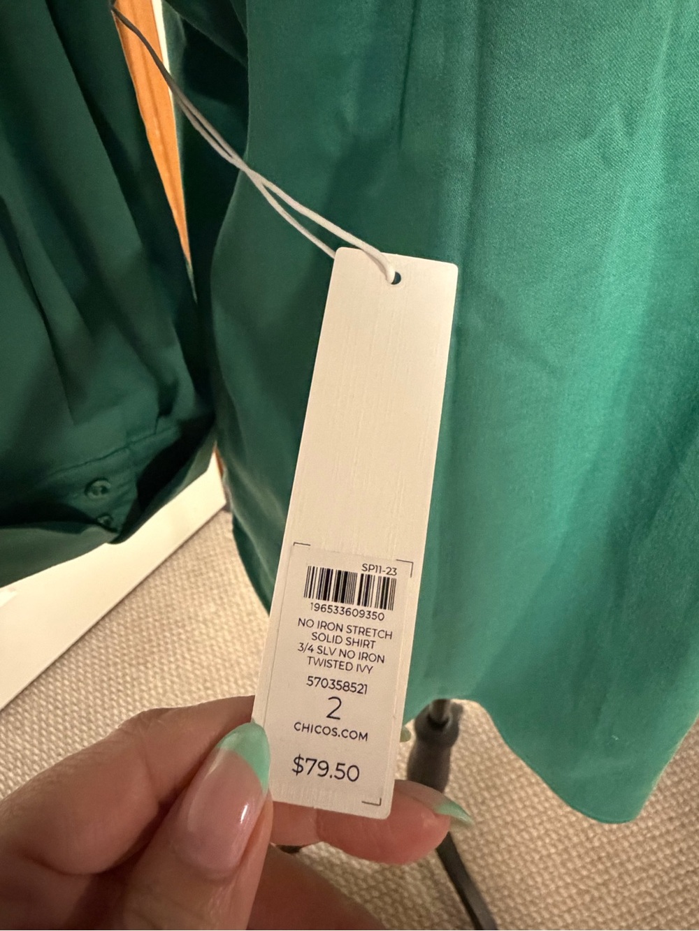 Chico’s No Iron Stretch Shirt Size 2 US 12 Emerald Green NWT - Picture 4 of 6